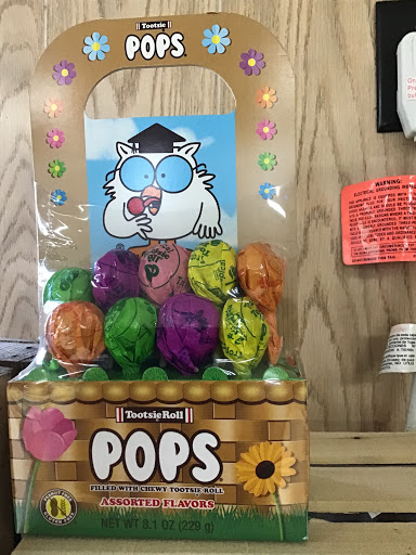 Grocery Store «Indian Trail Country Market», reviews and photos, 4944 US-209, Elizabethville, PA 17023, USA