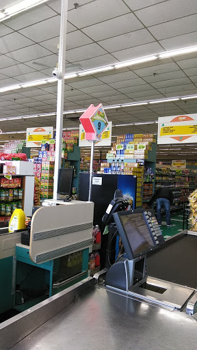 Grocery Store «Pueblo Meat Market - Newark NJ», reviews and photos, 880 Mt Prospect Ave # 1, Newark, NJ 07104, USA