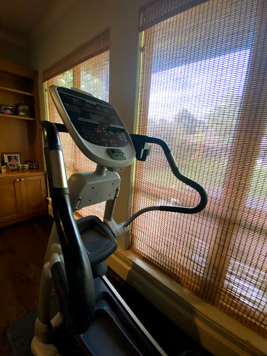 Exercise Equipment Store «Discount Online Fitness», reviews and photos, 1421 Avenue R, Grand Prairie, TX 75050, USA