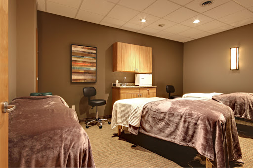 Beauty Salon «Design 1 Salon Spa Cascade», reviews and photos, 5747 28th St SE, Grand Rapids, MI 49546, USA