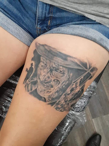 Explore american sleeve tattoo ideas, creative tattoo ideas in Albany, available at Pivotal Arts Tattoo Studio