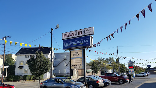 Tire Shop «Broadway Tire and Auto Service», reviews and photos, 588 Broadway, Pawtucket, RI 02860, USA