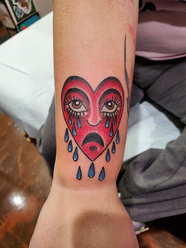 Explore cute bum tattoo ideas, creative tattoo ideas in Libertyville, available at Lucky Seven Tattoo