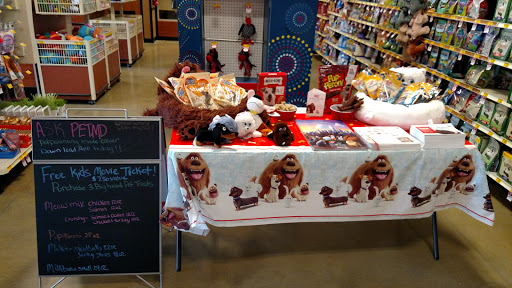 Pet Supply Store «PetSmart», reviews and photos, 26680 Centerview Dr, Millsboro, DE 19966, USA