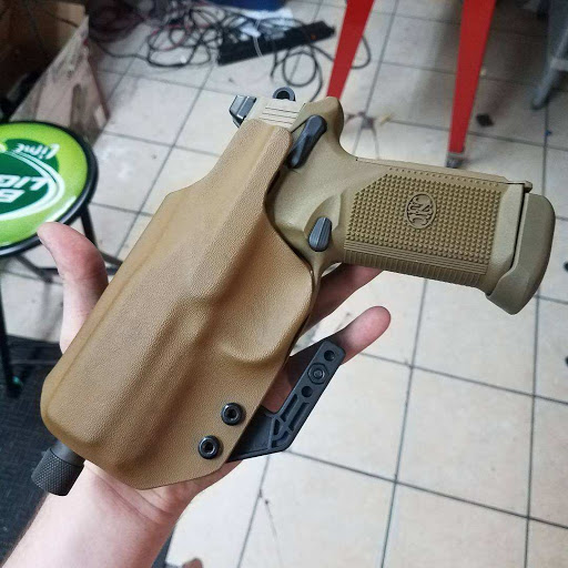 Pawn Shop «West Coast Pawn & Gun of Lakeland Florida», reviews and photos, 5619 US-98, Lakeland, FL 33809, USA