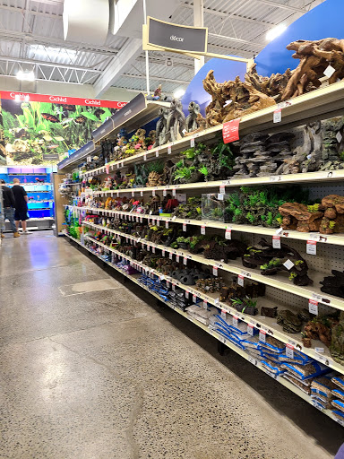 Pet Supply Store «PetSmart», reviews and photos, 3401 Erie Blvd E, Syracuse, NY 13214, USA