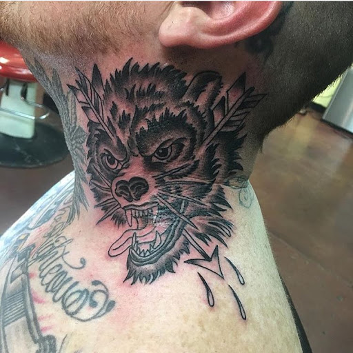 Tattoo Shop «American Graffiti Tattoo & Piercing», reviews and photos, 608 12th St, Sacramento, CA 95814, USA