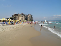 Photo de Sunny beach Sud avec rivage droit, long