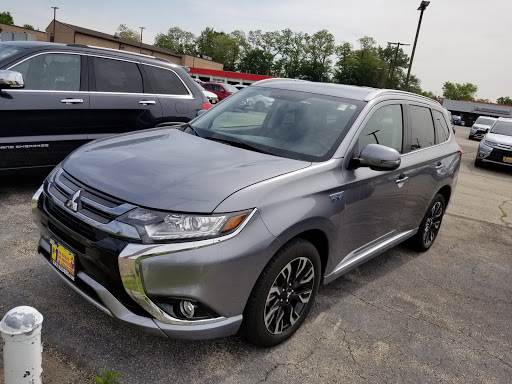 Mitsubishi Dealer «Max Madsen Mitsubishi», reviews and photos, 2424 Ogden Ave, Downers Grove, IL 60515, USA