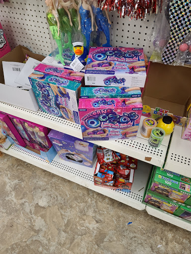 Dollar Store «Dollar Tree», reviews and photos, 4350 Central Ave NE, Columbia Heights, MN 55421, USA