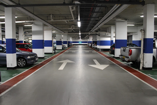 Riverside West - Parking garage