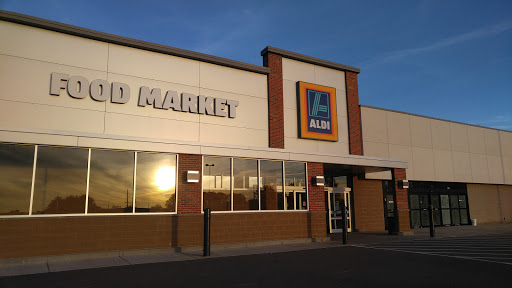 Supermarket «ALDI», reviews and photos, 289 12th St SW, Forest Lake, MN 55025, USA