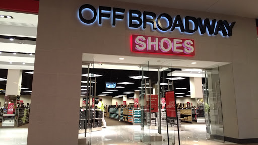 Off Broadway Shoe Warehouse, 6020 E 82nd St #178a, Indianapolis, IN 46250, USA, 