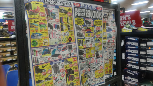 Sporting Goods Store «Big 5 Sporting Goods - Corona», reviews and photos, 320 N McKinley St, Corona, CA 92879, USA