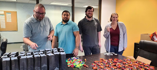 Moving and Storage Service «Two Men and a Truck», reviews and photos, 171 Tradition Trail #102, Holly Springs, NC 27540, USA