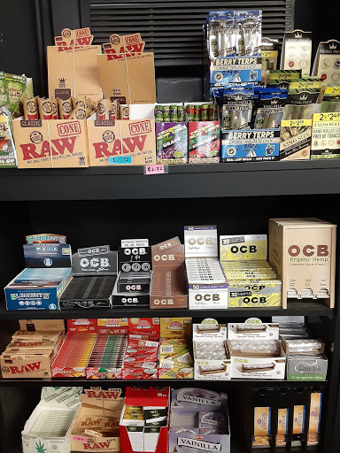 Variety Store «The Vape Shop», reviews and photos, 1170 Oslo Rd #2, Vero Beach, FL 32962, USA