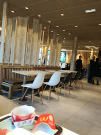 Atmosphère du Restauration rapide McDonald's Chalzeule à Chalezeule - n°3