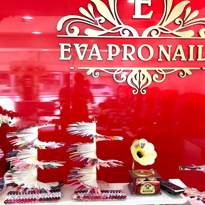 Eva Pro Nails