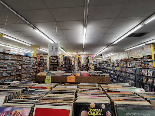 Book Store «Wonder Book and Video», reviews and photos, 607 Dual Hwy, Hagerstown, MD 21740, USA