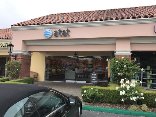 Cell Phone Store «AT&T Authorized Retailer», reviews and photos, 23639 Calabasas Rd, Calabasas, CA 91302, USA