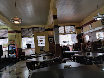 Werner's Diner and Pub
