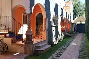 Villa Alfonsina image