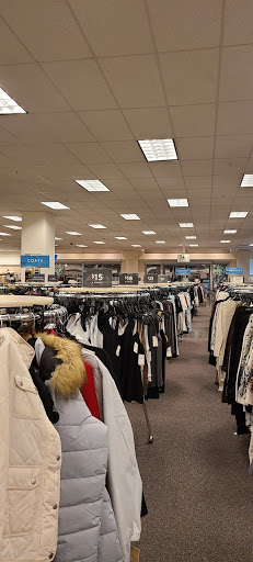 Department Store «Nordstrom Rack The Shops at Park Lane», reviews and photos, 8050 Park Lane North, Dallas, TX 75231, USA