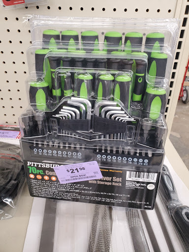 Hardware Store «Harbor Freight Tools», reviews and photos, 50 Springer Dr, Bangor, ME 04401, USA