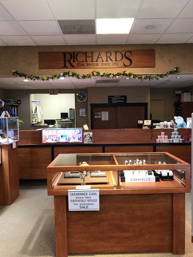 Jeweler «Richards Jewelers», reviews and photos, 461 E Main St, Westfield, MA 01085, USA