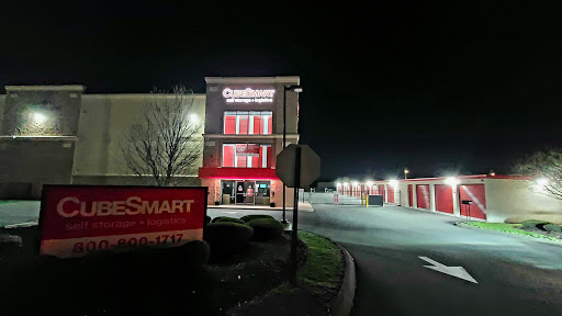 Self-Storage Facility «CubeSmart Self Storage», reviews and photos, 166 Adams St, Manchester, CT 06042, USA