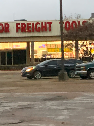 Hardware Store «Harbor Freight Tools», reviews and photos, 1704 E Belt Line Rd, Richardson, TX 75081, USA