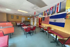 Dora’s salvadorian restaurant image