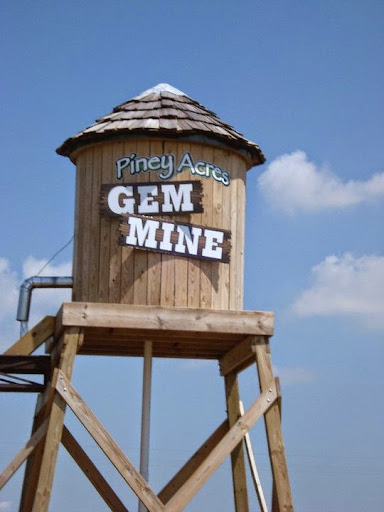 Christmas Tree Farm «Piney Acres», reviews and photos, 1115 E 1000 N, Fortville, IN 46040, USA