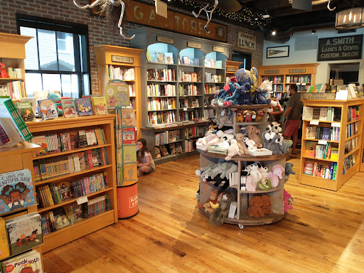 Book Store «An Unlikely Story», reviews and photos, 111 South St, Plainville, MA 02762, USA