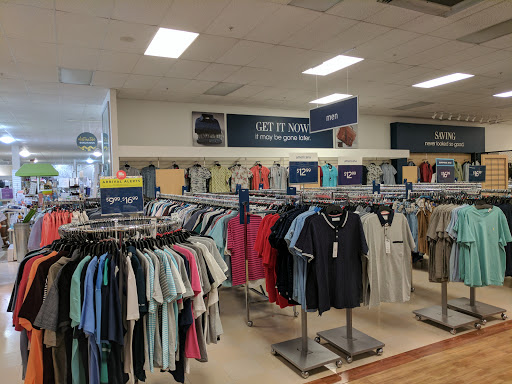 Furniture Store «HomeGoods», reviews and photos, 501 Town Centre Dr, Glen Mills, PA 19342, USA