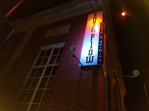 Bar & Grill «EvenFlow Music & Spirits», reviews and photos, 302 W State St, Geneva, IL 60134, USA