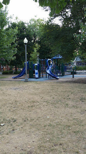 Park «Mayfair Park», reviews and photos, 4550 W Sunnyside Ave, Chicago, IL 60630, USA