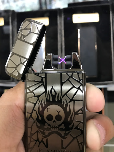 Cigar Shop «Park Avenue Smoke Shop», reviews and photos, 194 Park Ave, Worcester, MA 01609, USA