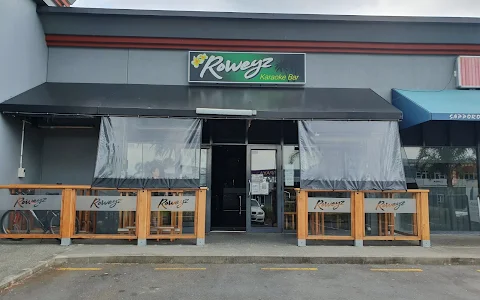 Roweyz Karaoke Bar image
