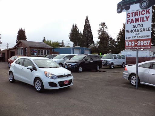 Used Car Dealer «Strick Family Auto Wholesale», reviews and photos, 250 SW Baseline St, Hillsboro, OR 97123, USA