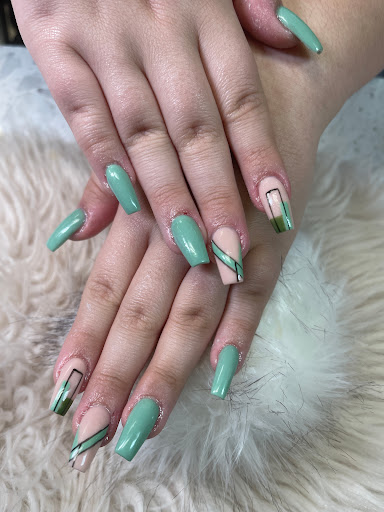 Nail Salon «Star Nails & Spa», reviews and photos, 411 S Main St, Searcy, AR 72143, USA