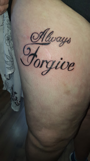 Explore aunt and niece tattoo ideas, creative tattoo ideas in Altoona, available at Custom Skin Art