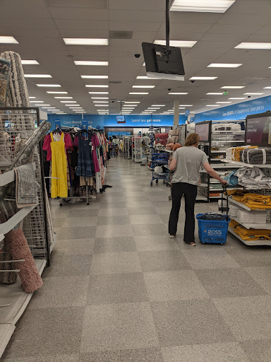 Clothing Store «Ross Dress for Less», reviews and photos, 1030 N Rengstorff Ave, Mountain View, CA 94043, USA