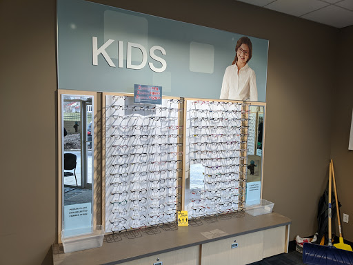 Eye Care Center «Eyeglass World», reviews and photos, 7498 McKnight Rd, Pittsburgh, PA 15237, USA