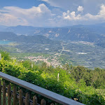 Photo n°2 de l'avis de Sebastian.d fait le 15/08/2023 à 14:28 sur le  Buschenschank Lenzenhof à Graun