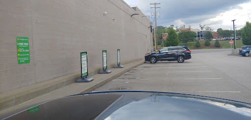 Supermarket «Giant Eagle Supermarket», reviews and photos, 5055 Library Rd #5, Bethel Park, PA 15102, USA