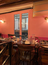 Atmosphère du Restaurant français One & One Paris - n°10
