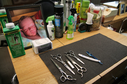 Barber Shop «Eucalyptus Barber Shop», reviews and photos, 1315 W Lockeford St, Lodi, CA 95242, USA