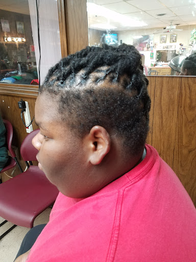 Beauty Salon «New Concepts Beauty & Barber», reviews and photos, 10519 W Main St, Belleville, IL 62223, USA