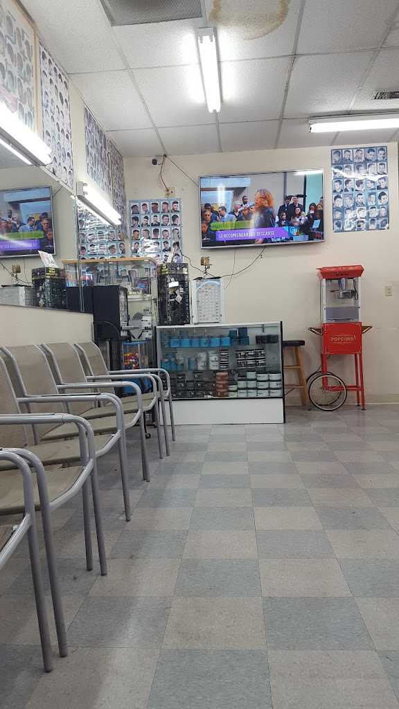 Alicia's Beauty Salon 90744